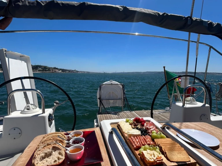 Hire a Dufour Dufour 460 Grand Large Cascais