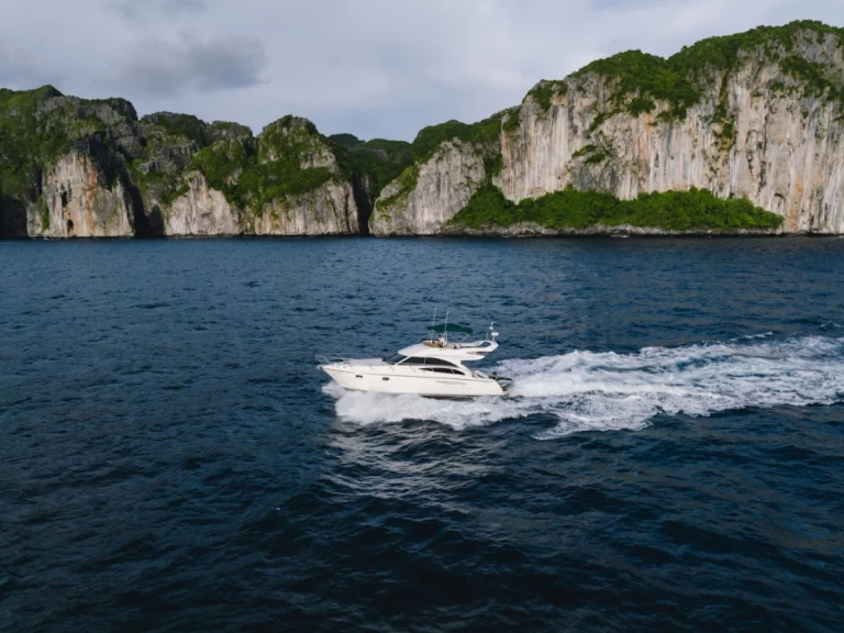 Hire Luxury Yacht with or without skipper Princess Phuket (City)