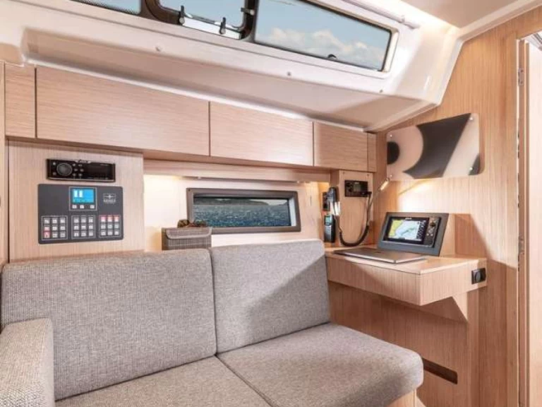 Yacht charter Marmaris - Bavaria Bavaria C38 on SamBoat