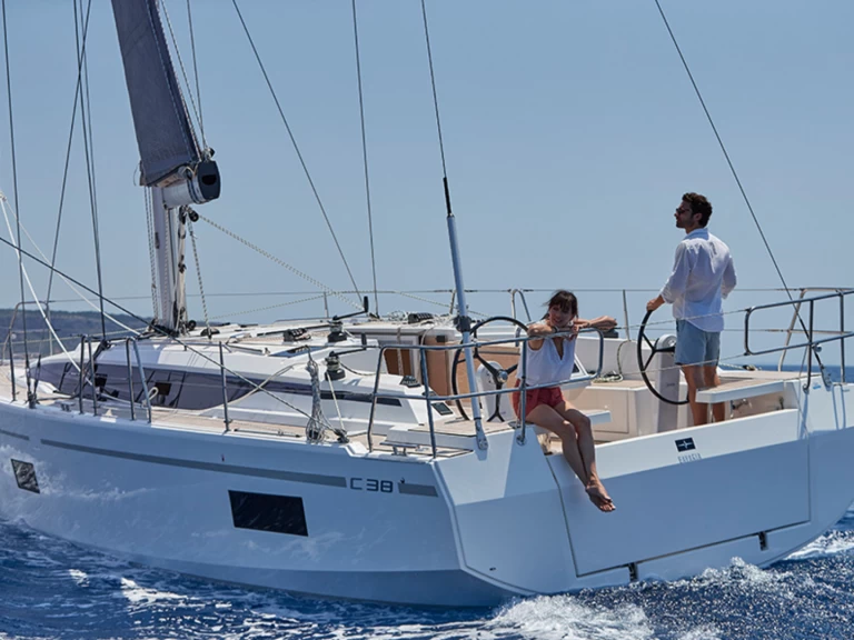 Yacht hire Marmaris cheap Bavaria C38