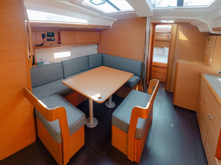 Hire a Dufour Dufour 430 Grand Large Préveza