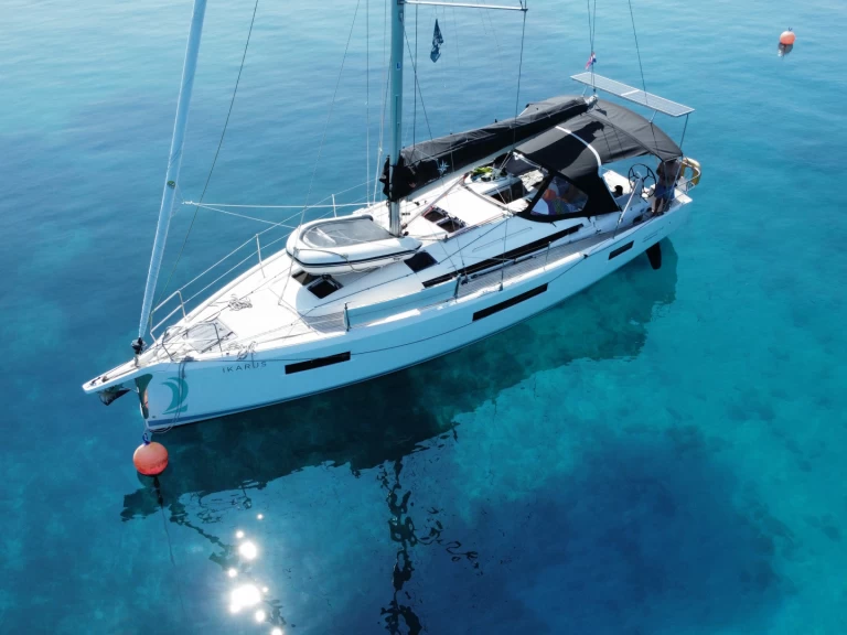 Hire Sailboat with or without skipper Jeanneau Punat