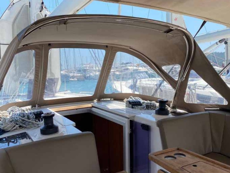 Charter a Bavaria Bavaria C38 in Göcek on Samboat