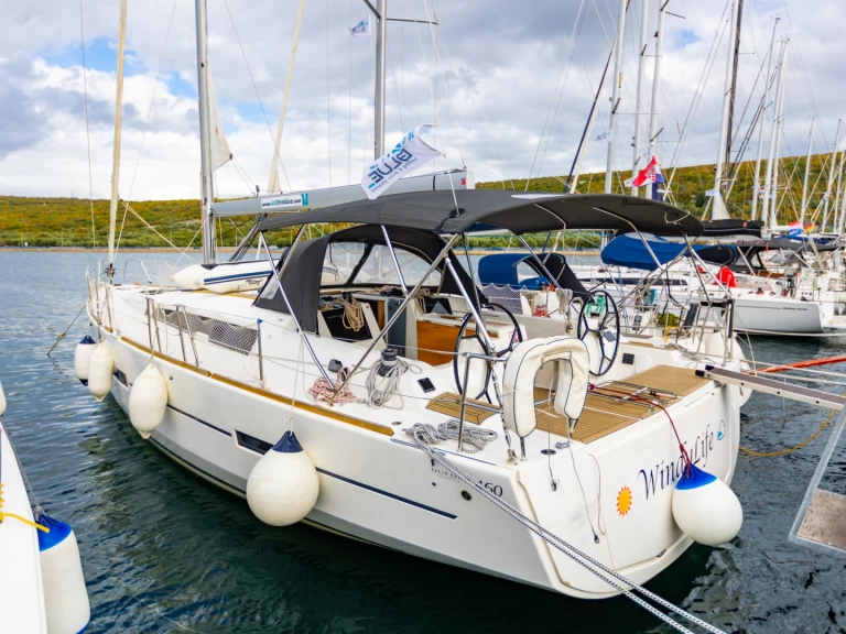 Yacht hire Punat cheap Dufour 460 Grand Large