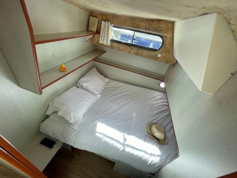 Yacht charter Sablé-sur-Sarthe - Nicols Yacht Confort Family 6-10 p. on SamBoat