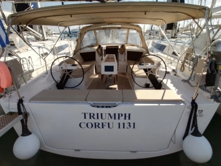 Yacht hire Gouvia cheap Dufour 430