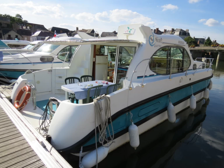 Canal boat to hire Sablé-sur-Sarthe at the best price