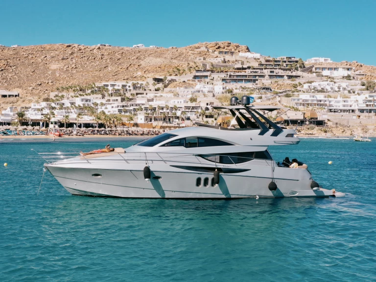 Charter a Numarine 56ft in Ornos on Samboat