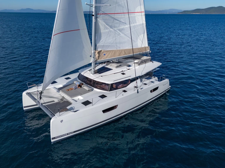 Charter a Fountaine Pajot Tanna 47 in Piombino on Samboat