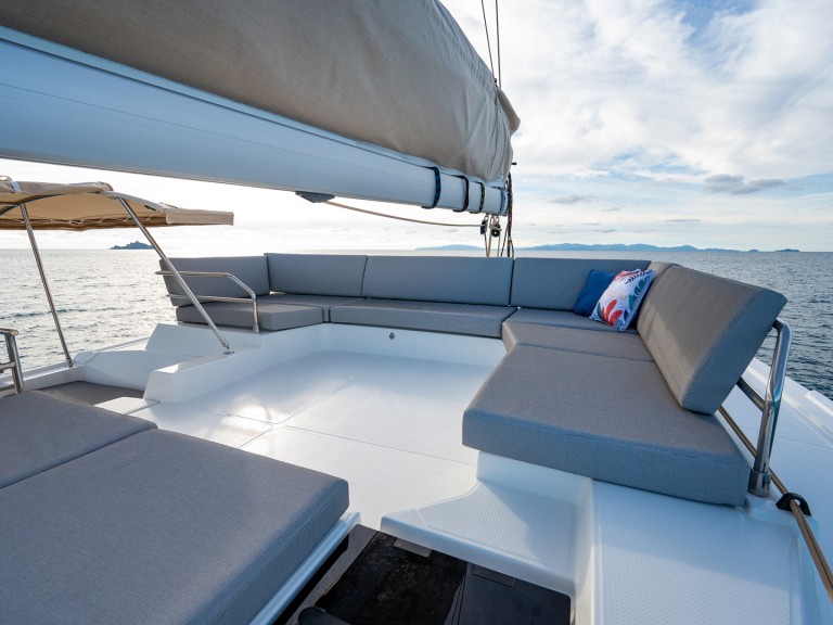 Hire Catamaran with or without skipper Fountaine Pajot Piombino