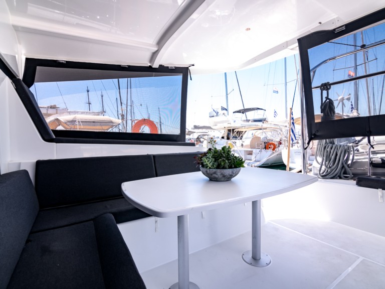 Catamaran to hire Tourlos at the best price