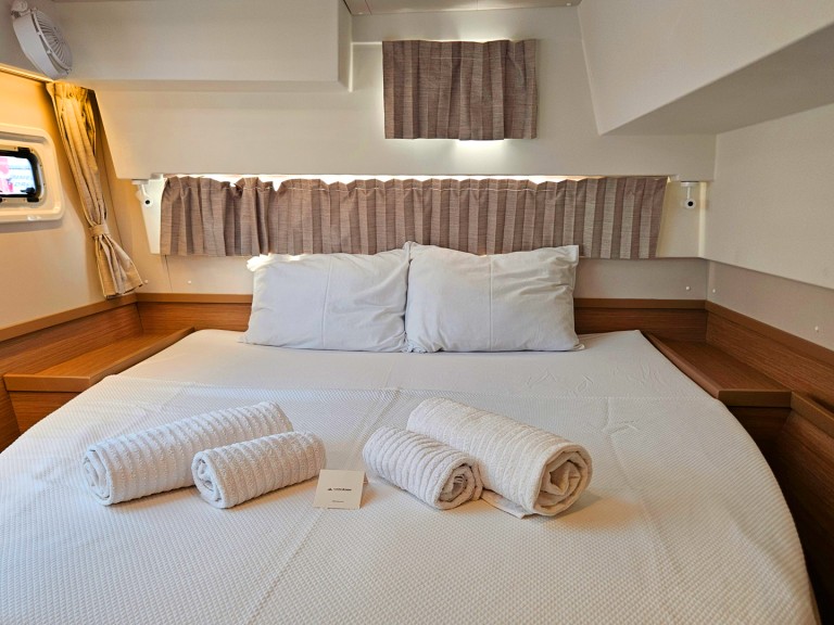 Yacht hire Fethiye cheap Lagoon 42