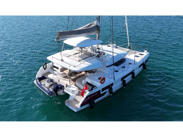 Yacht hire Marmaris cheap Lagoon 50