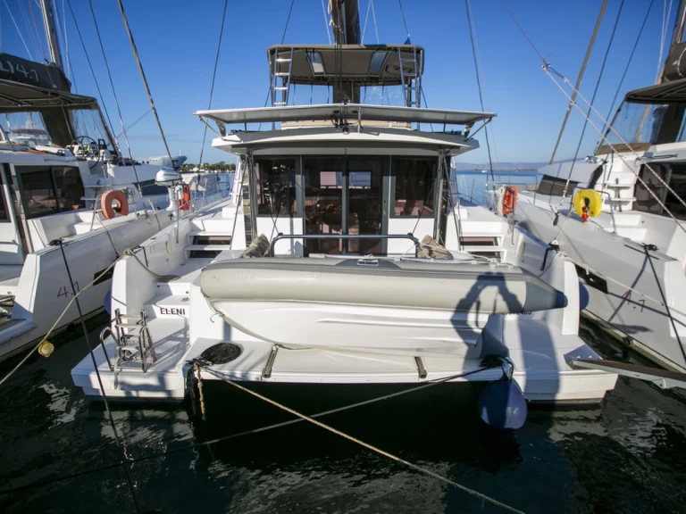 Hire Catamaran Bali with a boat licence