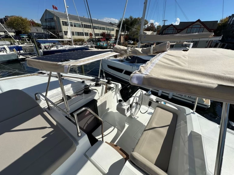 Fountaine Pajot Fountaine Pajot FP 44 Maestro - 3 cab. charter bareboat or skippered in  Road Town