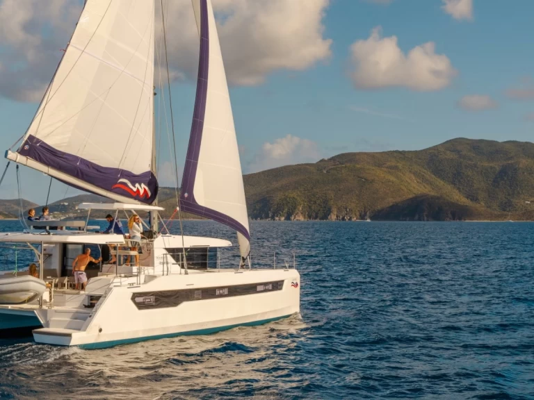 Hire Catamaran Leopard with a boat licence