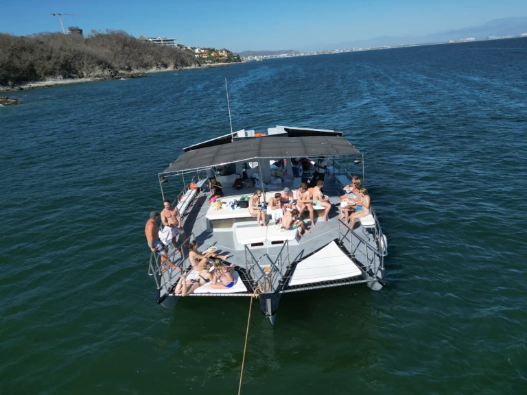 Yacht charter Puerto Vallarta - Custom Made 2 on SamBoat