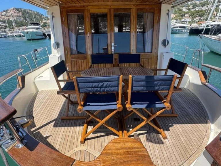 Hire a Menorquin-Yachts Menorquin 160 Port d'Andratx