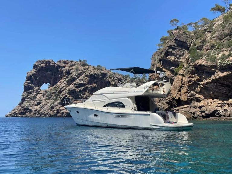 Luxury Yacht hire in Port d'Andratx - Rodman RODMAN 41 Fly