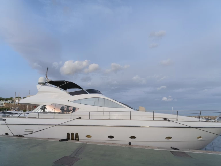 Yacht charter Port d'Andratx - Abacus Marine Abacus 70 on SamBoat
