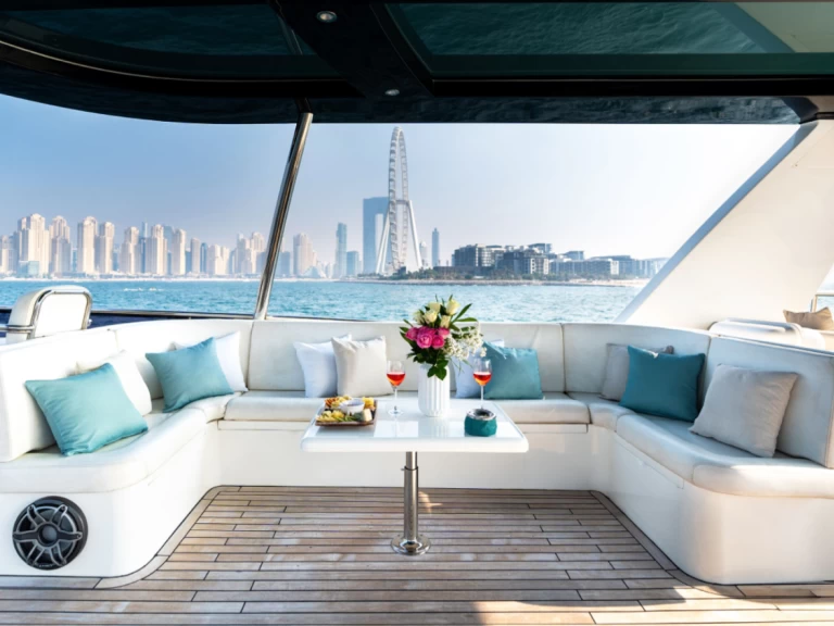 Luxury Yacht to hire Dubai Marina at the best price