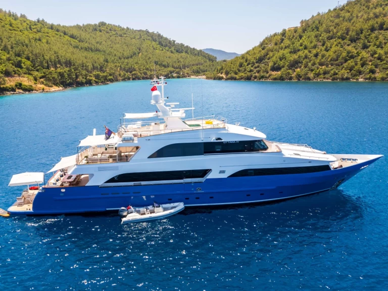Charter a Custom OTTAWA IV in Greece on Samboat