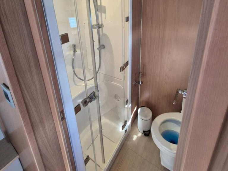 Hire a Bali Bali 5.4 Ribishi