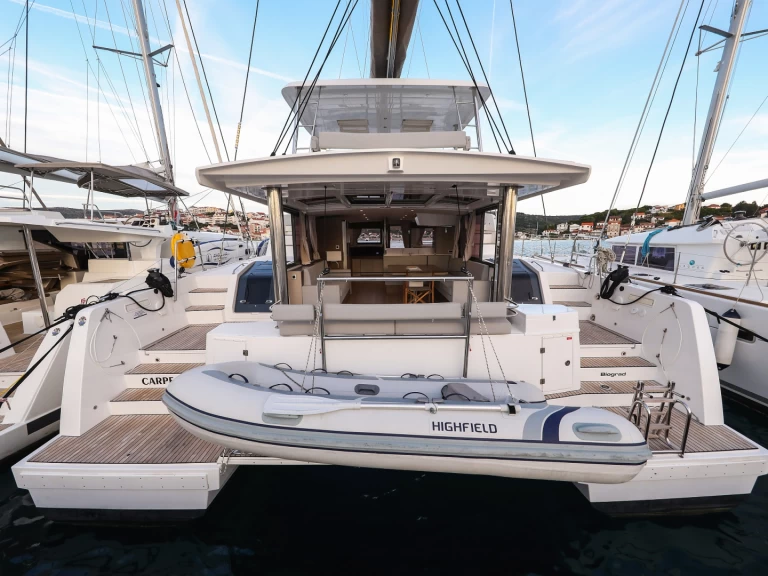 Hire Catamaran with or without skipper Bali Trogir