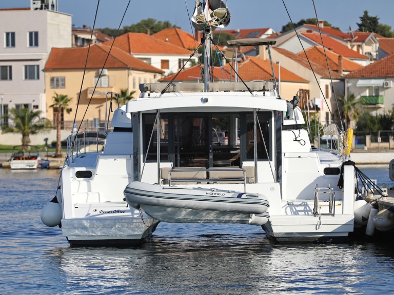 Hire a Bali Bali Catspace Voile Trogir