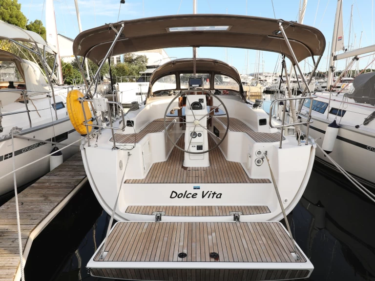 Hire Sailboat with or without skipper Bavaria Šibenik