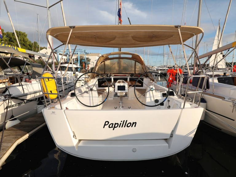 Yacht hire Primošten cheap Dufour 350 Grand Large