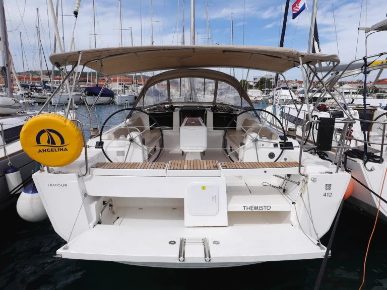 Sailboat hire in Trogir - Dufour Dufour 412 Grand Large