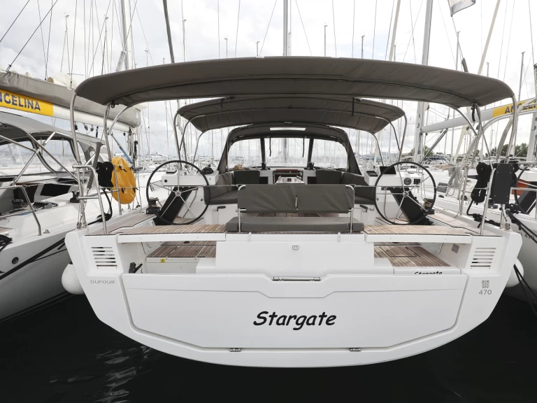 Yacht hire Sveti Filip i Jakov cheap Dufour 470