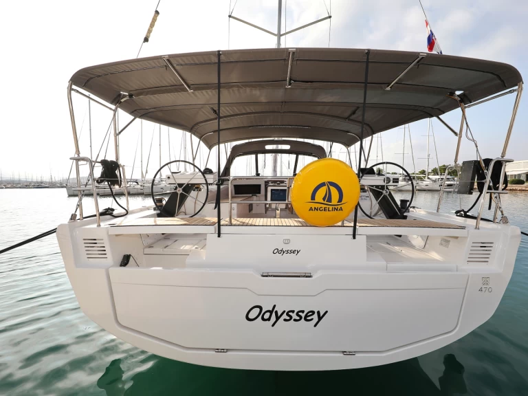 Charter a Dufour Dufour 470 in Sveti Filip i Jakov on Samboat