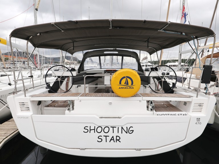 Sailboat to hire Šibenik at the best price