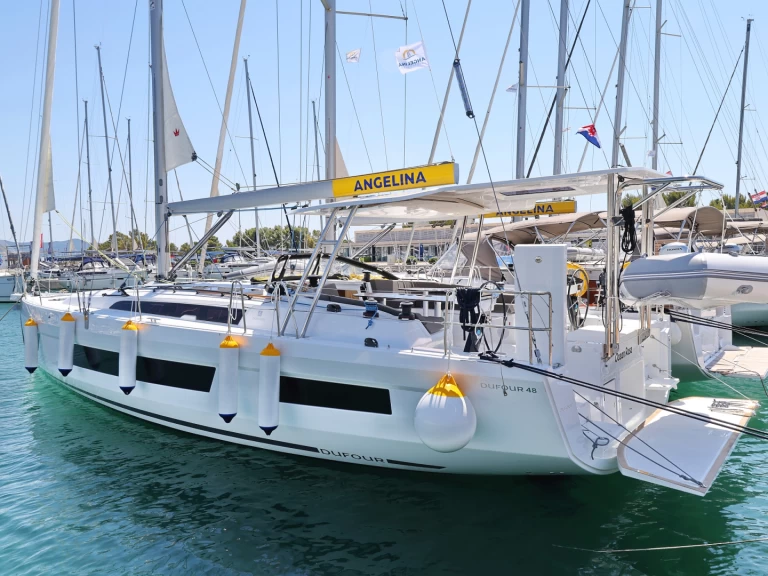 Hire Sailboat Dufour with a boat licence