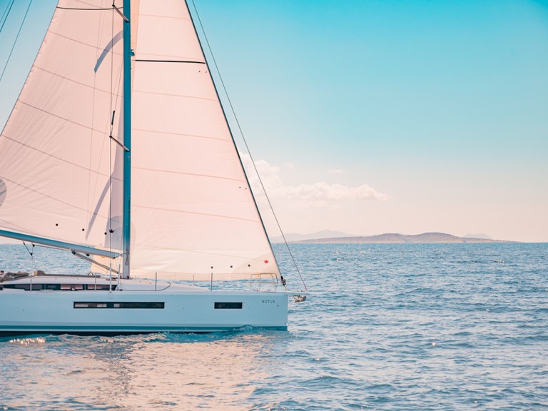 Yacht charter Alimos - Jeanneau Sun Odyssey 490 on SamBoat