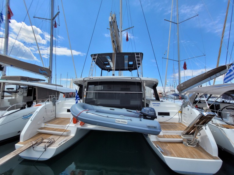 Catamaran hire in Nydri - Lagoon Lagoon 46