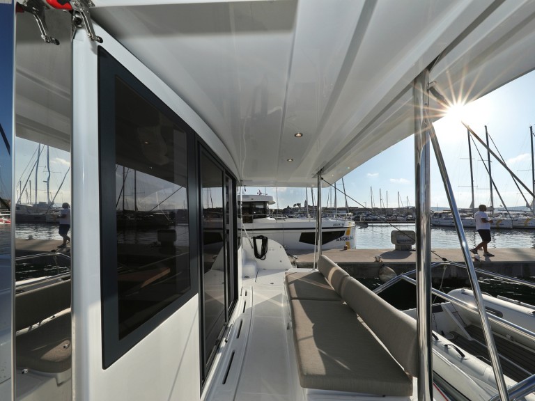 Catamaran hire in Trogir - Bali Bali Catspace Voile