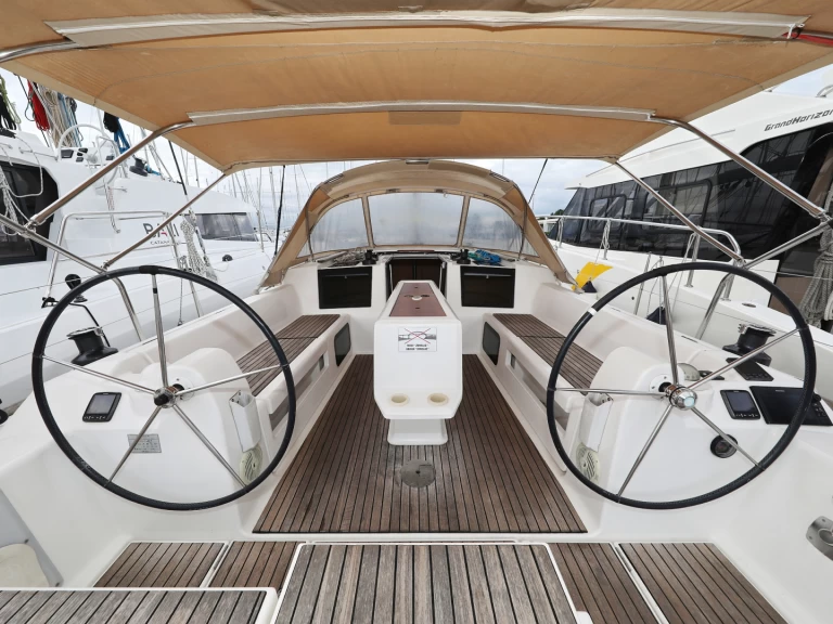 Hire Sailboat with or without skipper Dufour Sveti Filip i Jakov