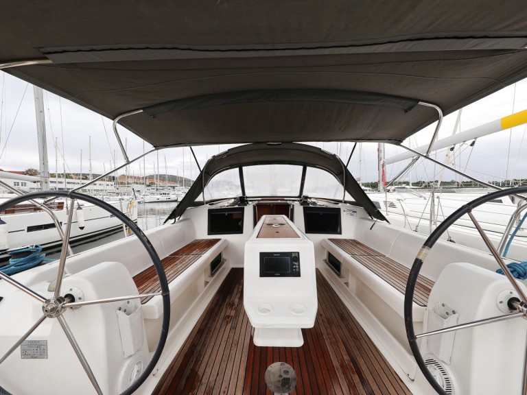Yacht charter Primošten - Dufour Dufour 412 Grand Large on SamBoat