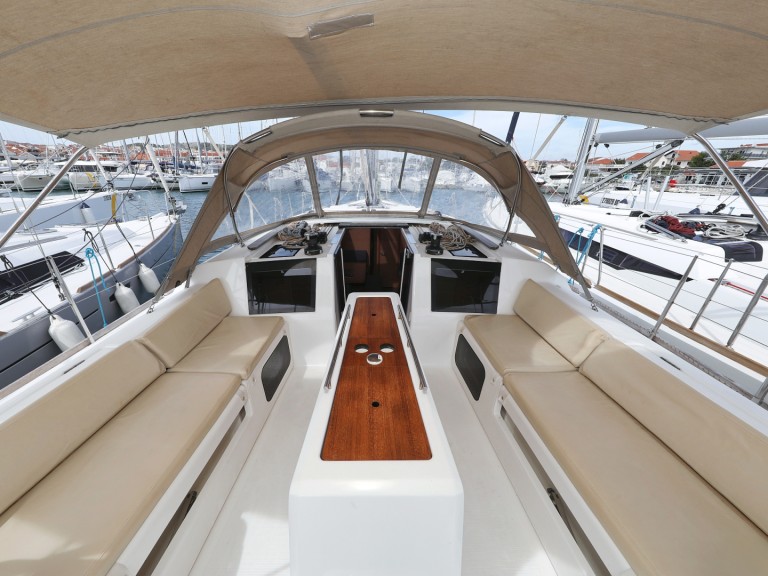 Yacht charter Trogir - Dufour Dufour 412 Grand Large on SamBoat
