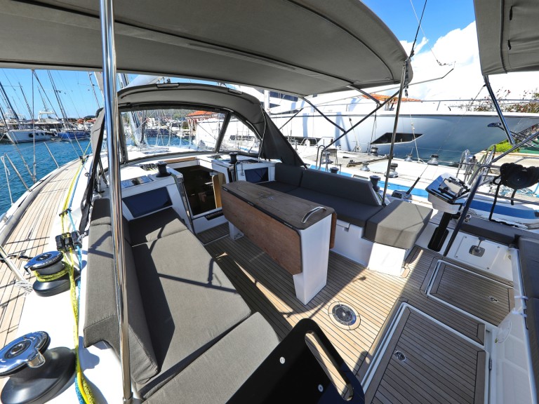 Hire a Dufour Dufour 44 Biograd na Moru