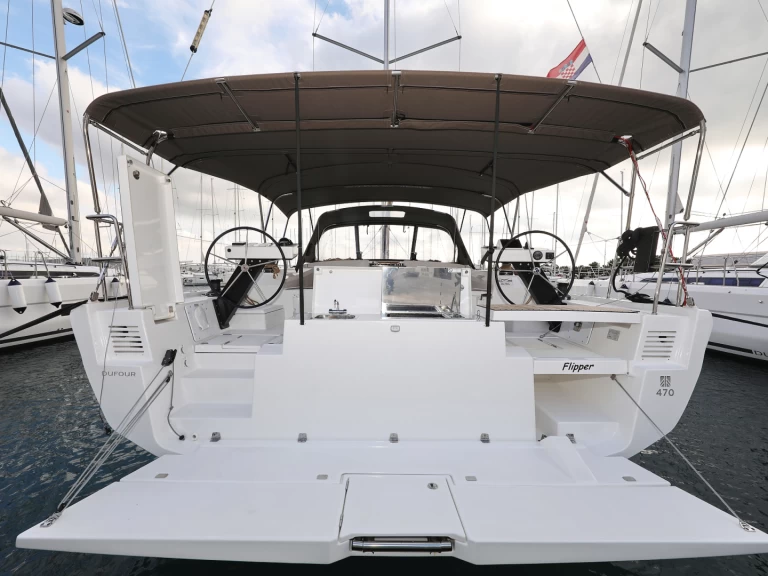 Sailboat to hire Sveti Filip i Jakov at the best price