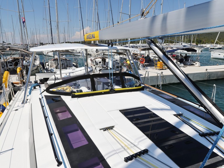 Hire Sailboat Dufour with a boat licence