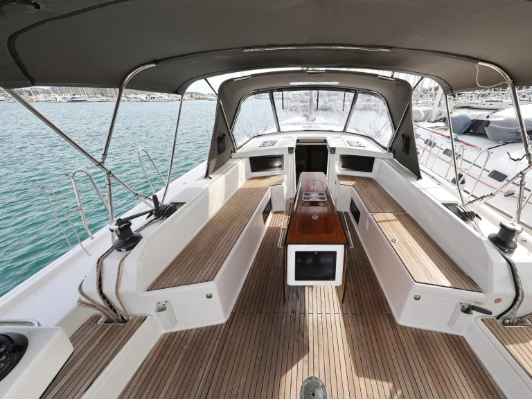 Hire Sailboat with or without skipper Dufour Sveti Filip i Jakov