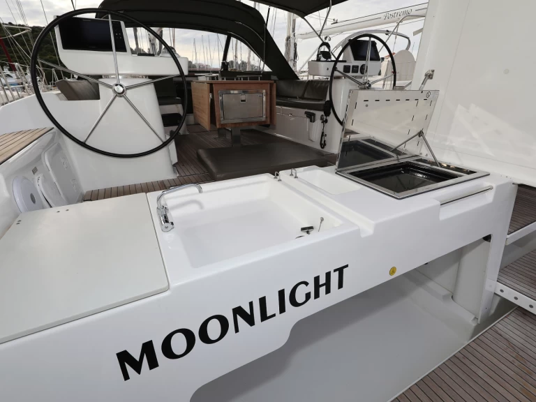 Hire Sailboat with or without skipper Dufour Trogir