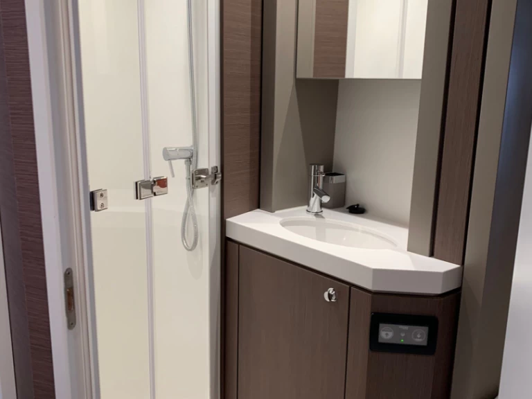 Hire Catamaran Bali with a boat licence