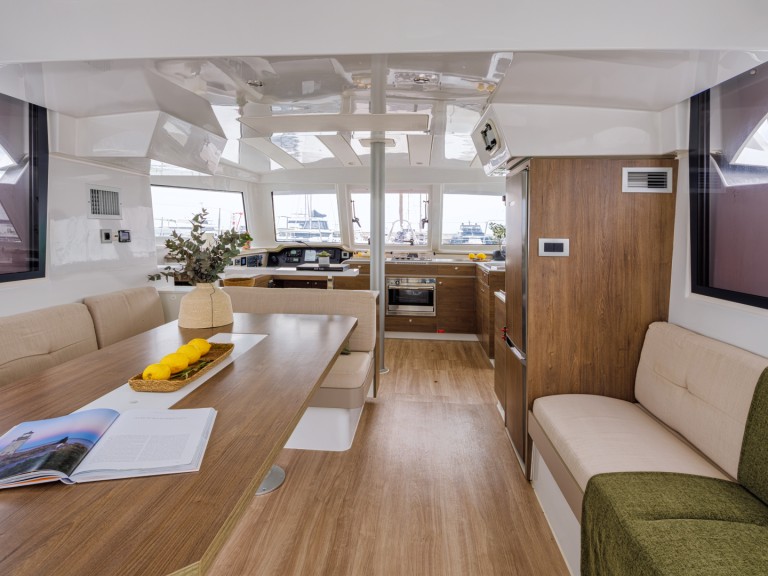 Catamaran to hire Alimos at the best price