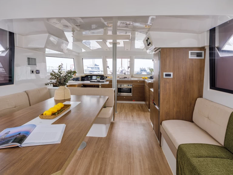 Catamaran to hire Alimos at the best price